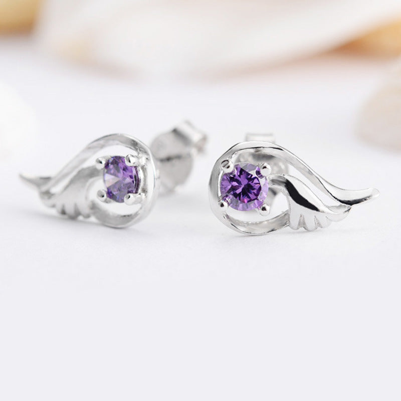 Women's Graceful And Fashionable Wings Shape Stud Earrings